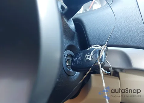 2012 Honda Accord 3.5 Ex-L from USA, damaged, VIN 1HGCS2B83CA009216